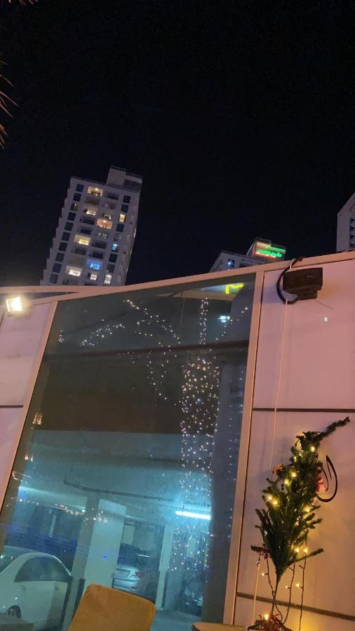 Luxury 1Br In Dubai Marina, Ask For July Full Month Offer Apartamento Exterior foto